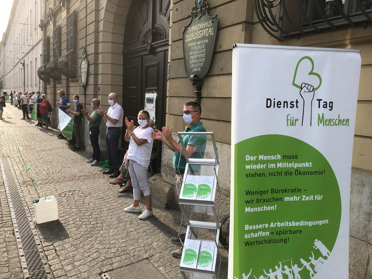 Dienst-Tag_für_Menschen_Demonstration